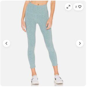 NWT Beyond Yoga, high waisted capri legging, size small, heather blue green